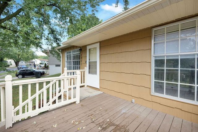 5401 Cranberry Hill Circle, St Joseph, MO 64503