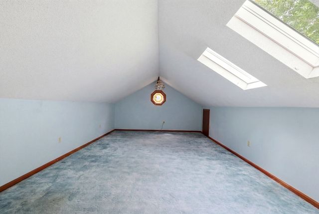 2 Christopher Cir, Wilbraham, MA 01095