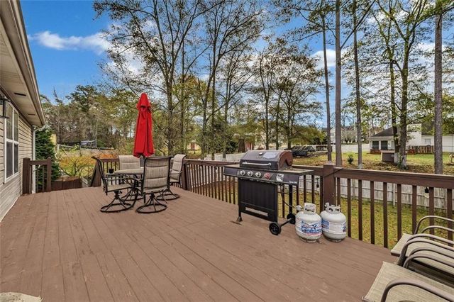 8448 Brook Lake Lane, Douglasville, GA 30134