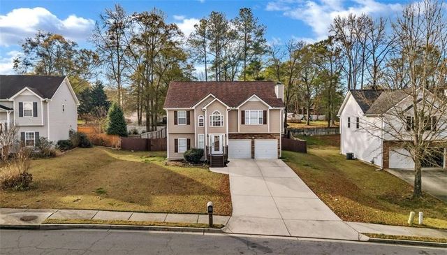 8448 Brook Lake Lane, Douglasville, GA 30134