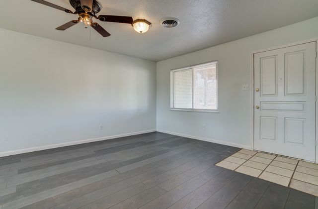 5417 49th Street, Lubbock, TX 79414