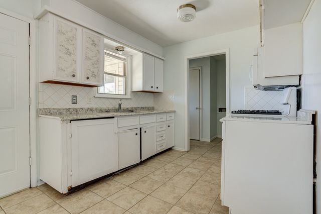 5417 49th Street, Lubbock, TX 79414