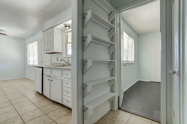 5417 49th Street, Lubbock, TX 79414