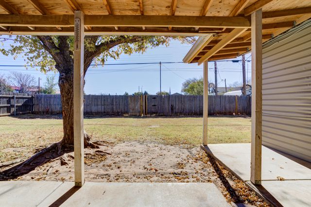 5417 49th Street, Lubbock, TX 79414