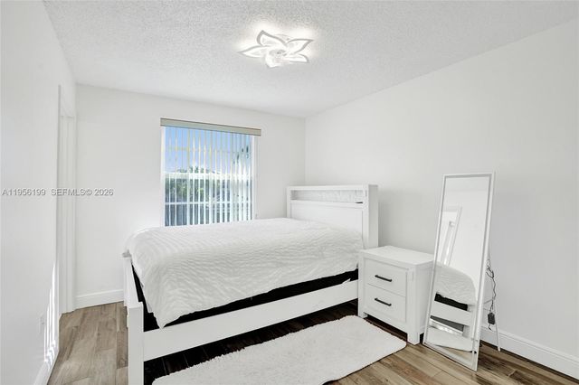 5380 NW 117th Ave, Coral Springs, FL 33076