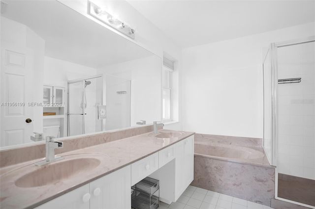 5380 NW 117th Ave, Coral Springs, FL 33076