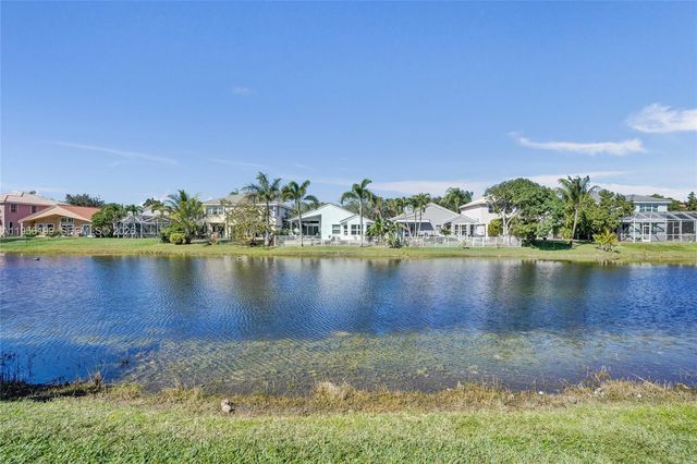 5380 NW 117th Ave, Coral Springs, FL 33076