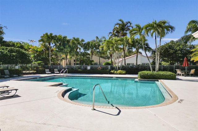 5380 NW 117th Ave, Coral Springs, FL 33076