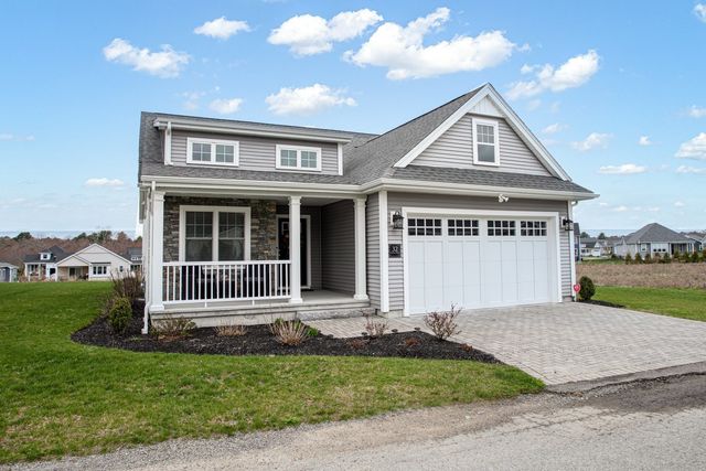 32 Sophia Dr, Rehoboth, MA 02769