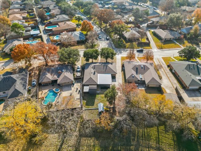 726 Laramie Drive, Lewisville, TX 75077