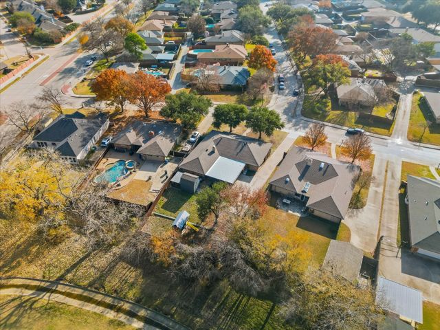 726 Laramie Drive, Lewisville, TX 75077