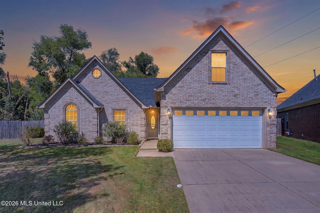 5590 Gilliland Cove, Southaven, MS 38671 — exterior