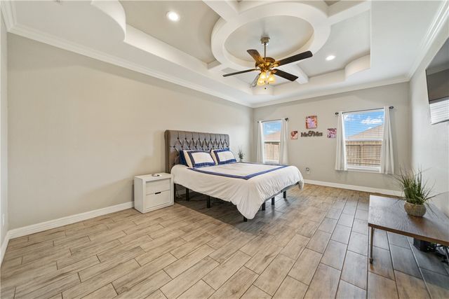 6 Stella, Corpus Christi, TX 78414
