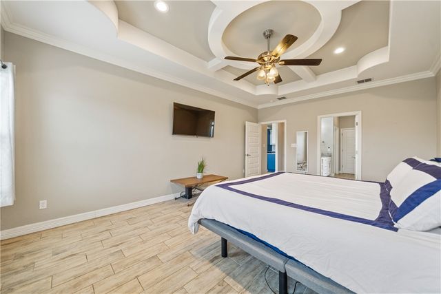 6 Stella, Corpus Christi, TX 78414