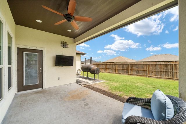 6 Stella, Corpus Christi, TX 78414