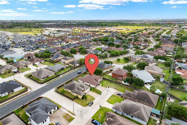 6 Stella, Corpus Christi, TX 78414