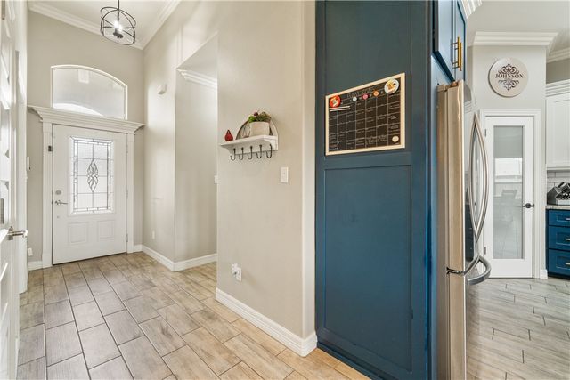 6 Stella, Corpus Christi, TX 78414