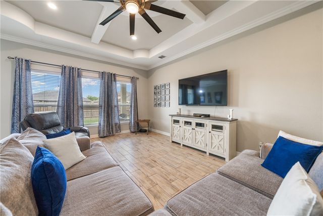 6 Stella, Corpus Christi, TX 78414