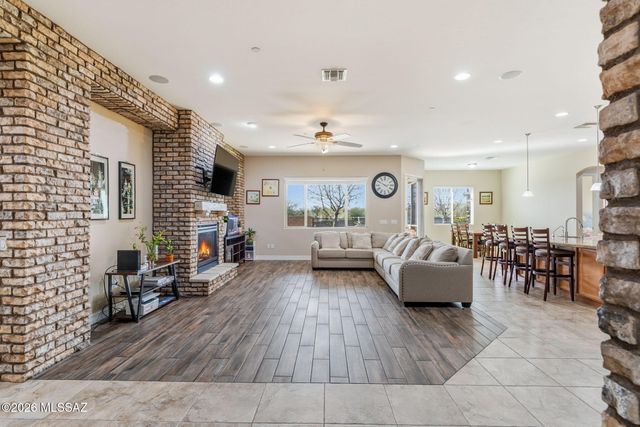 11681 N Palawan Place, Oro Valley, AZ 85737