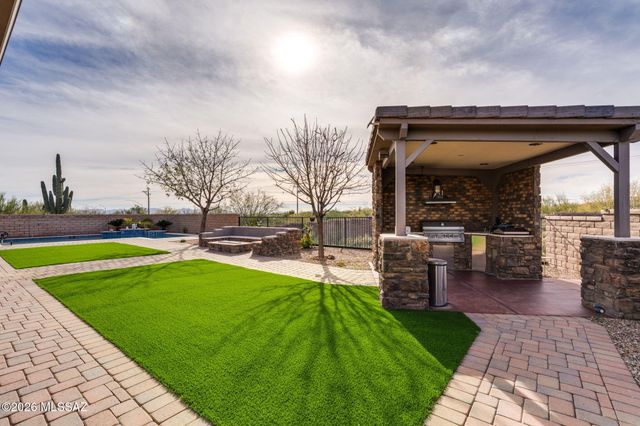 11681 N Palawan Place, Oro Valley, AZ 85737