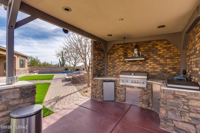 11681 N Palawan Place, Oro Valley, AZ 85737