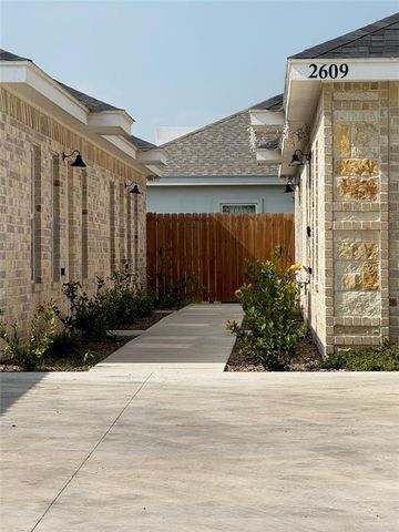 2609 E Israel Avenue, Alton, TX 78573
