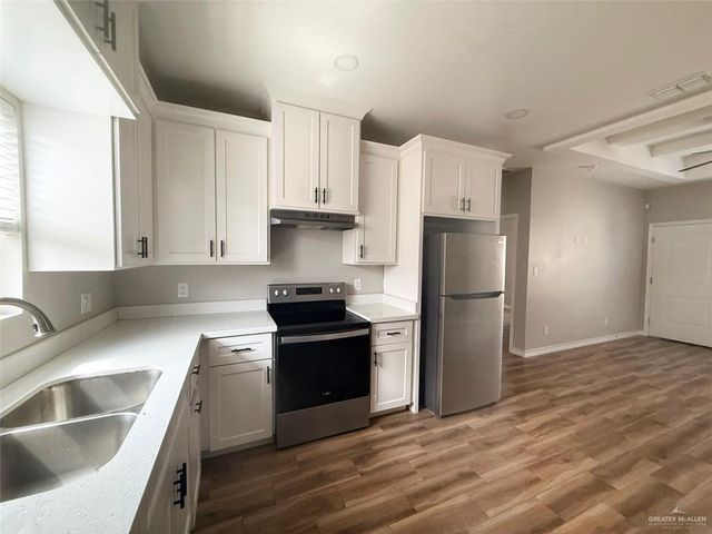 2609 E Israel Avenue, Alton, TX 78573