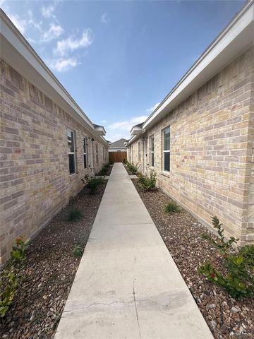 2609 E Israel Avenue, Alton, TX 78573