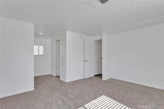 15252 Seneca Road 29, Victorville, CA 92392