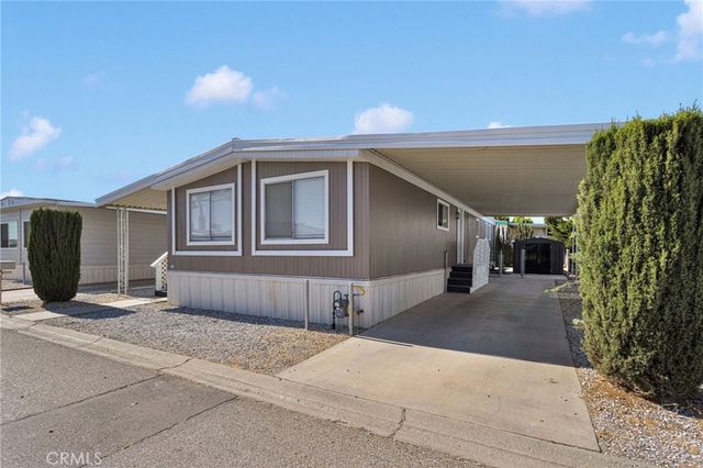 15252 Seneca Road 29, Victorville, CA 92392
