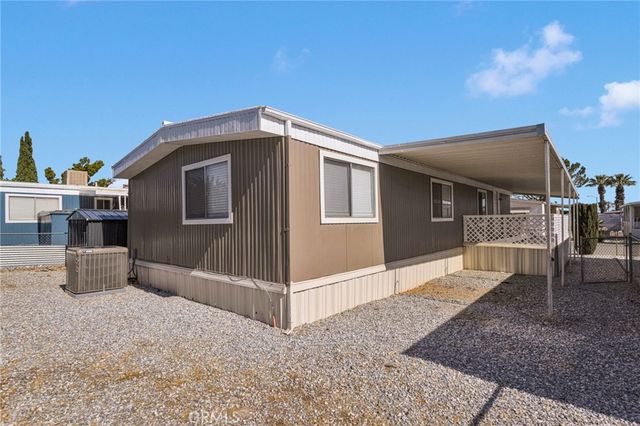 15252 Seneca Road 29, Victorville, CA 92392