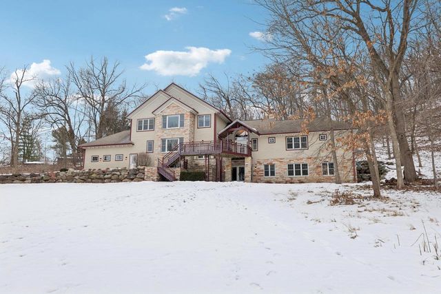 4494 Oak Valley Road, Cross Plains, WI 53528