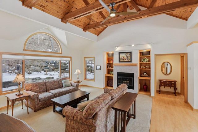 4494 Oak Valley Road, Cross Plains, WI 53528