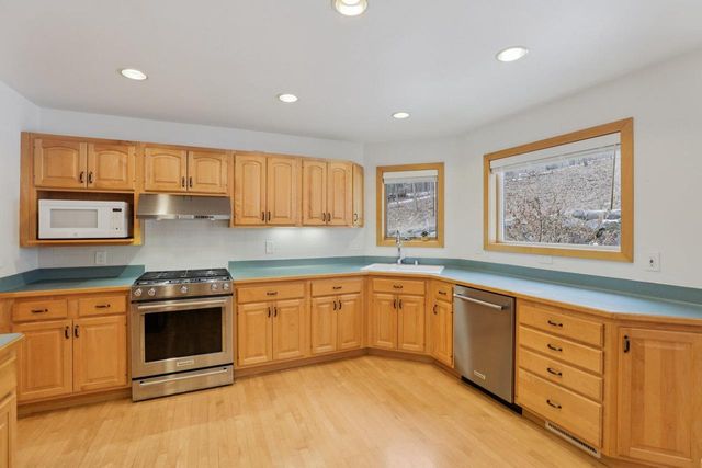 4494 Oak Valley Road, Cross Plains, WI 53528