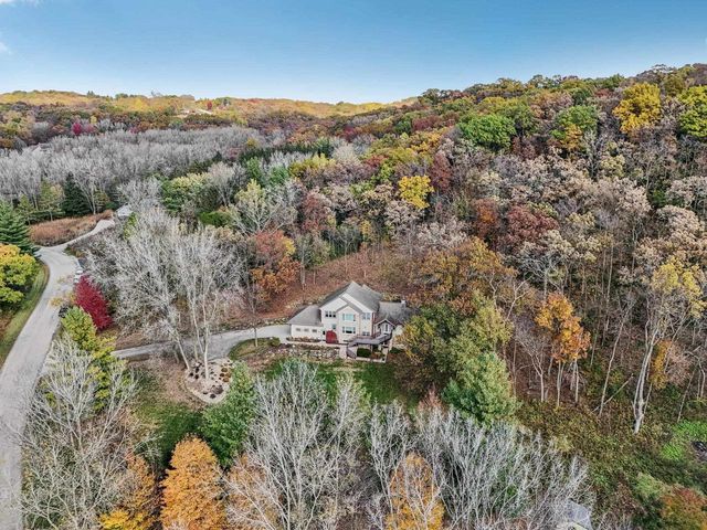 4494 Oak Valley Road, Cross Plains, WI 53528