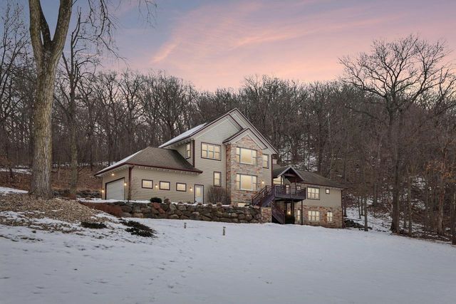 4494 Oak Valley Road, Cross Plains, WI 53528