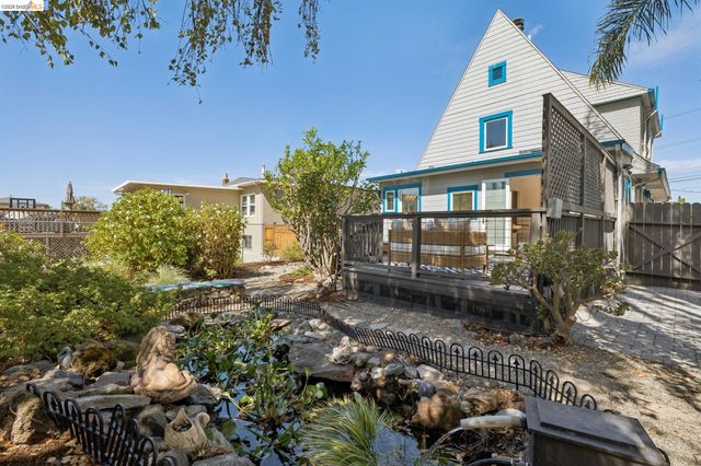 915 63Rd St, Oakland, CA 94608
