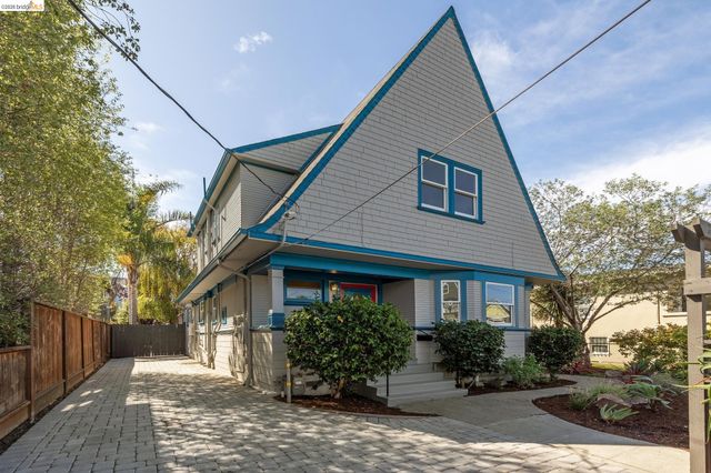 915 63Rd St, Oakland, CA 94608