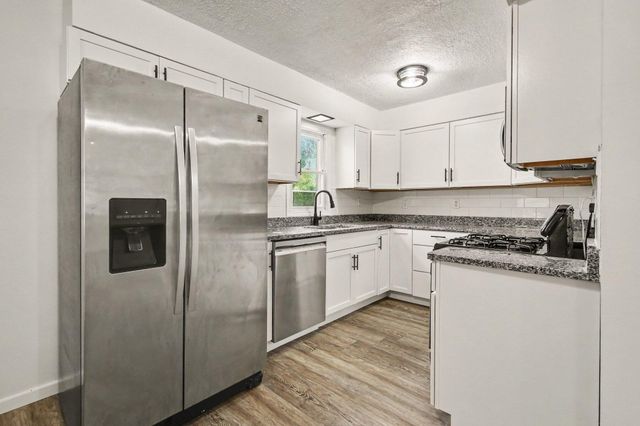 3752 Sandusky Street, Hobart, IN 46342