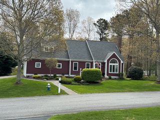46 Snead Drive, Mashpee, MA 02649