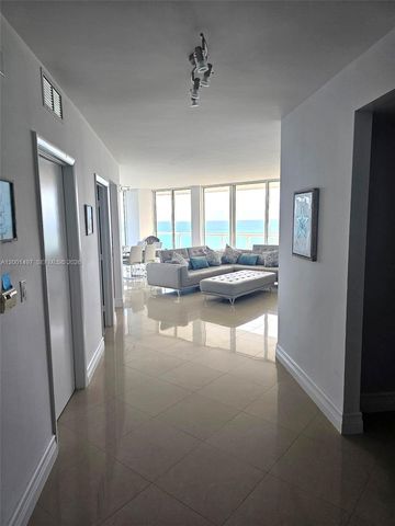 6365 Collins Ave 1703, Miami Beach, FL 33141