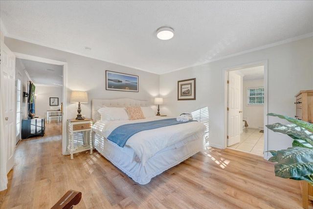 1211 Pats DR, Moneta, VA 24121