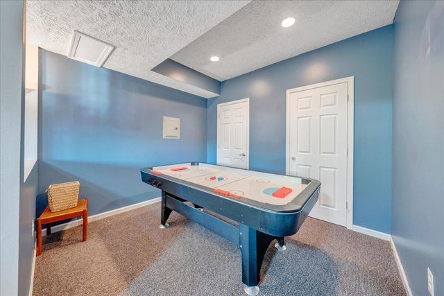 1211 Pats DR, Moneta, VA 24121