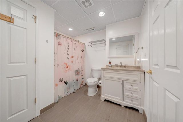 1211 Pats DR, Moneta, VA 24121