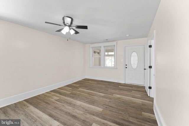 542 BERLIN RD, Clementon, NJ 08021