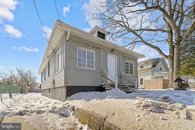 542 BERLIN RD, Clementon, NJ 08021
