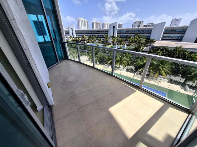 3029 NE 188th Street 805, Aventura, FL 33180