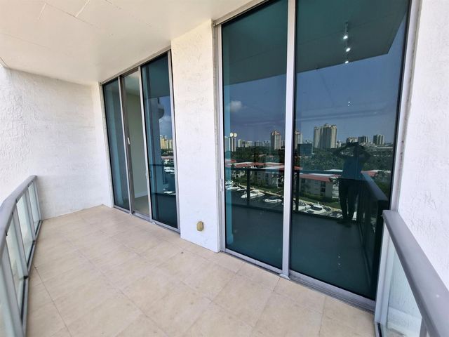 3029 NE 188th Street 805, Aventura, FL 33180