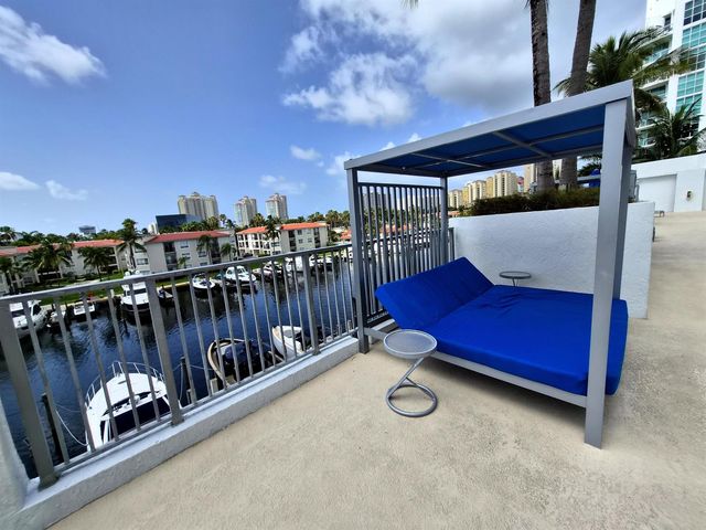 3029 NE 188th Street 805, Aventura, FL 33180
