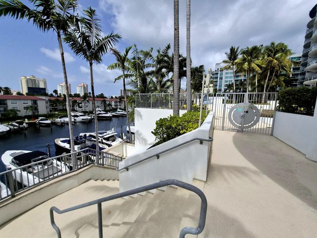 3029 NE 188th Street 805, Aventura, FL 33180